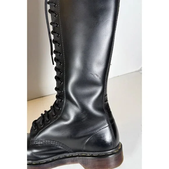 Dr. Martens 11300 Black Leather Tall Combat Boots 20 Eyelet Unisex - Picture 14 of 15